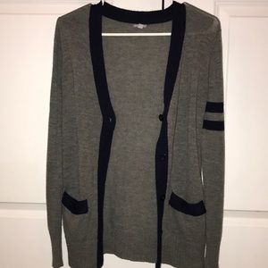 Long sleeve sweater cardigan